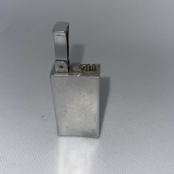 Vtg Petite USA Silver Tone Atomizer - Refillable Spray Bottle Sleek Lighter Size - Picture 1 of 6